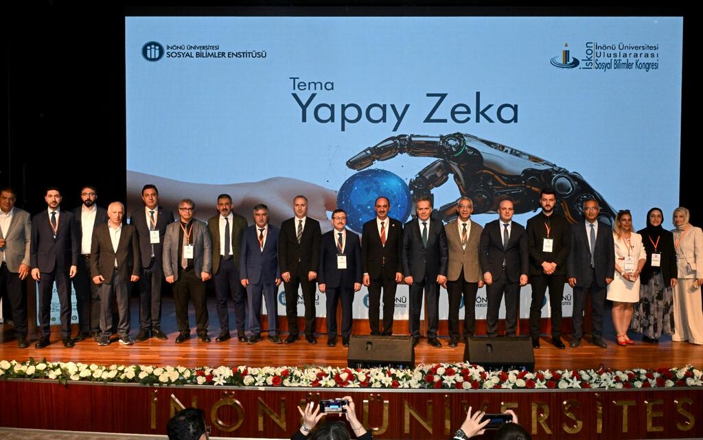 İnönü Üniversitesi Uluslararası Sosyal Bilimler Kongresi (İSKON 2026) gerçekleştirildi.