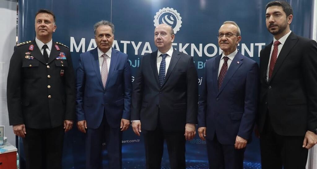 İpekyolu Kariyer Fuarı 2026 başladı.