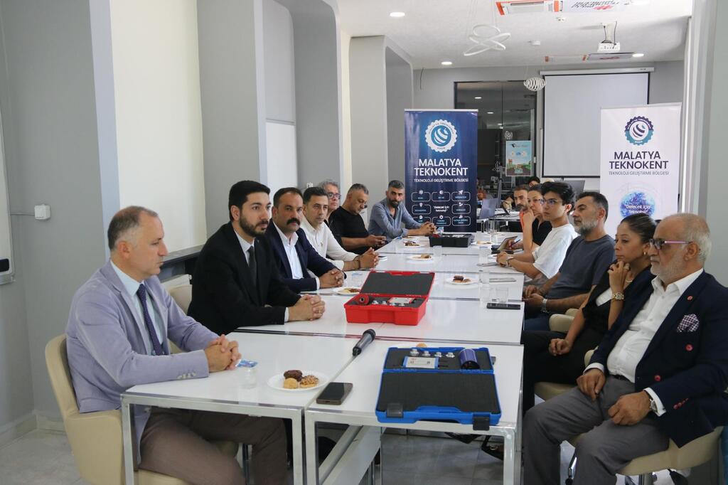 Karbomer Şirketi tarafından geliştirilen Karbomer Hibrit EMR Yakıt Katalizör Konvektör Cihazı